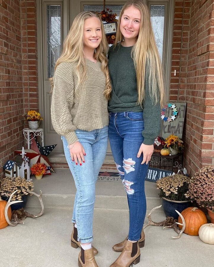 Hot amateur mom. Which would you like to fuck?