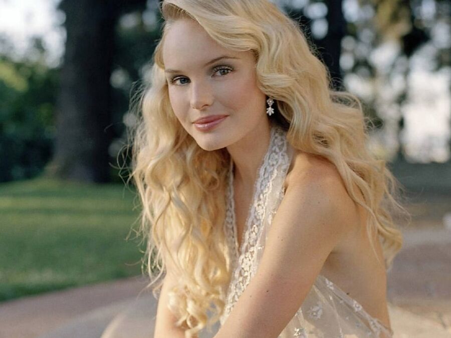 Leaked pics-Kate Bosworth