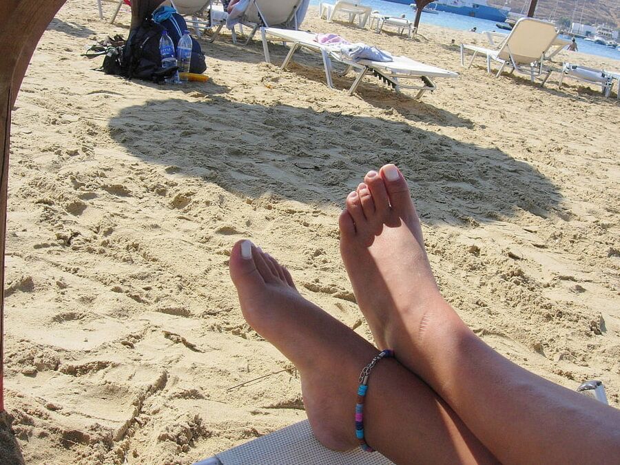 toes