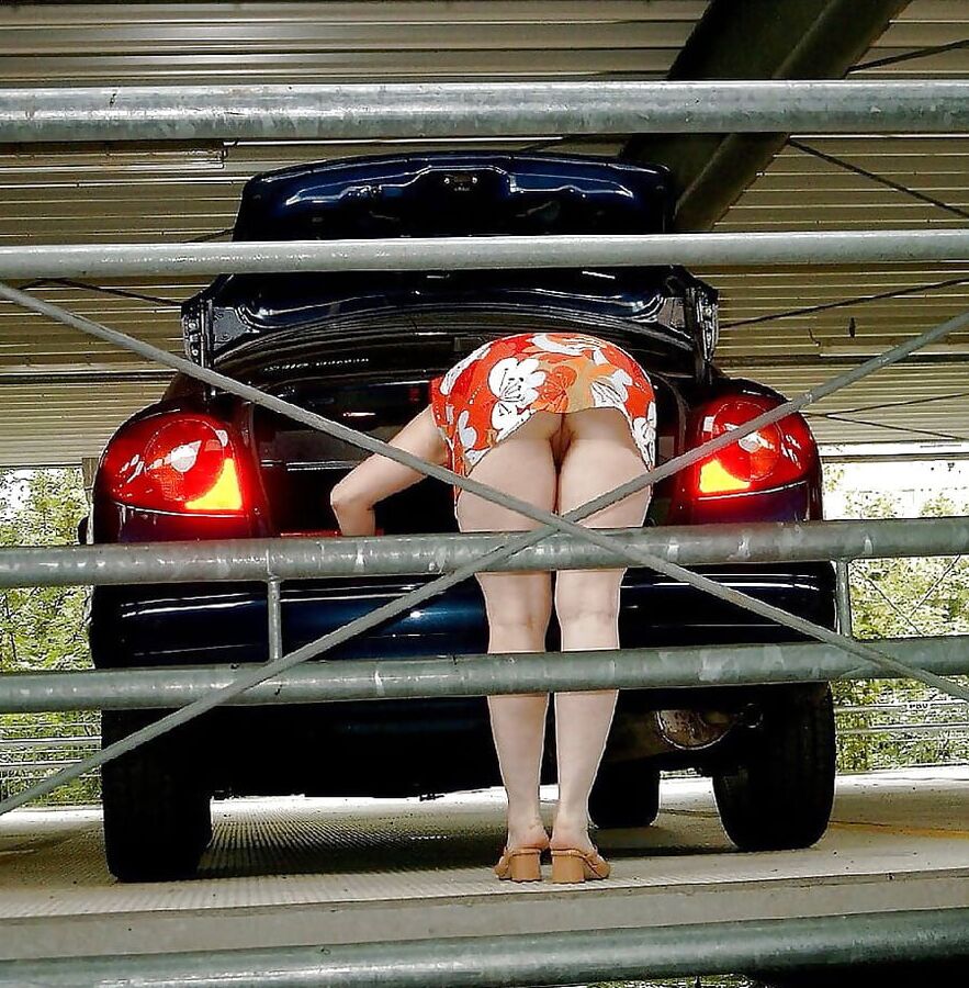 Girls I Like , Upskirts