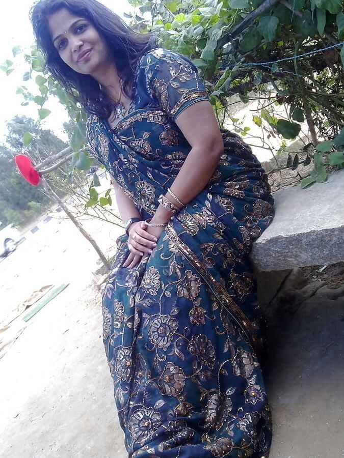 telugu indian BBW milf big boobs exposed