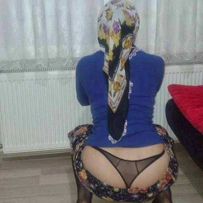 ARAB HIJAB MOMS
