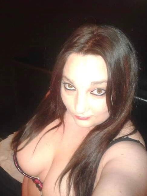 My Slutty Friend Natalie Loves Teasing me xx