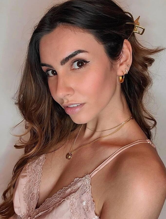 Alicia Atout Collection