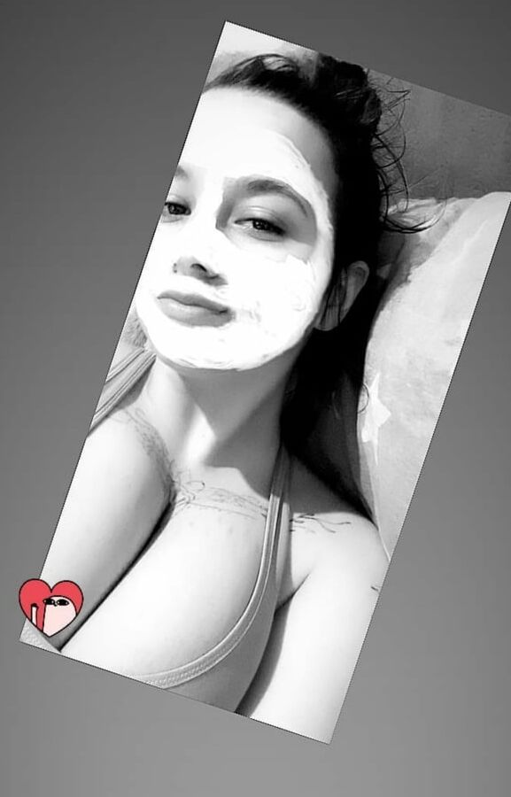 Big tit slut (sisata insta droljica)