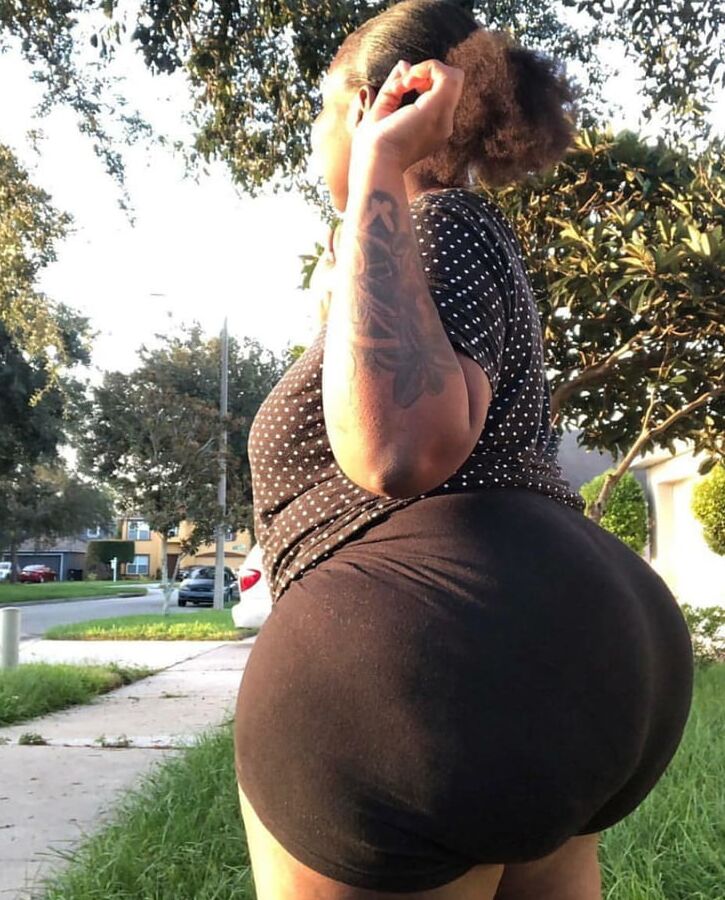 Random Tits and Ass