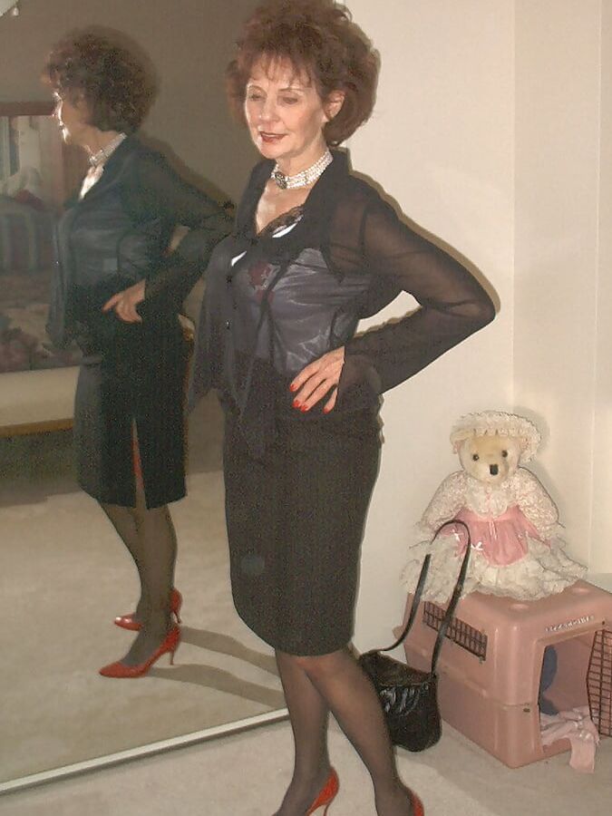 Elegant granny Aunt whore