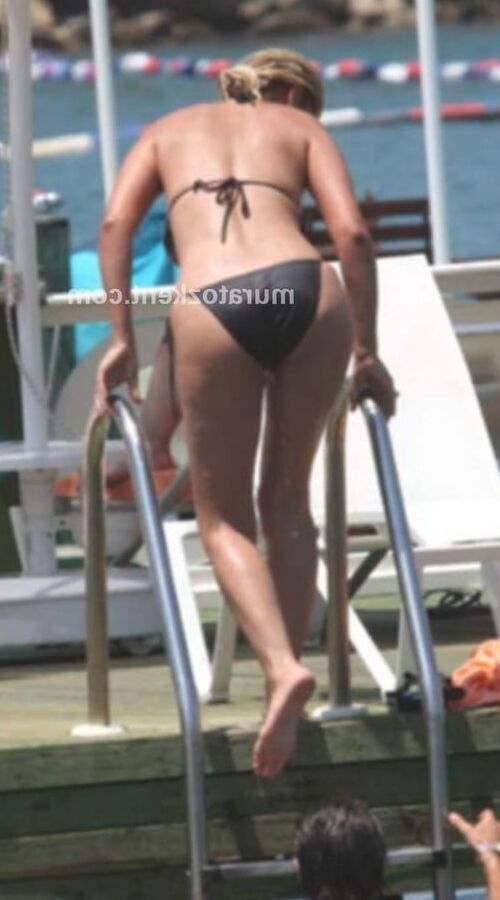 turkish celebrity songul karli