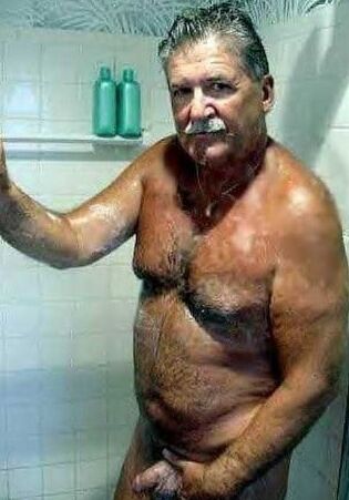 OLD MAN AND VERY SMALL COCK AND BEACH