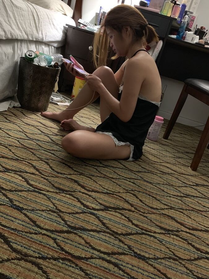 Amateur Asian Sluts