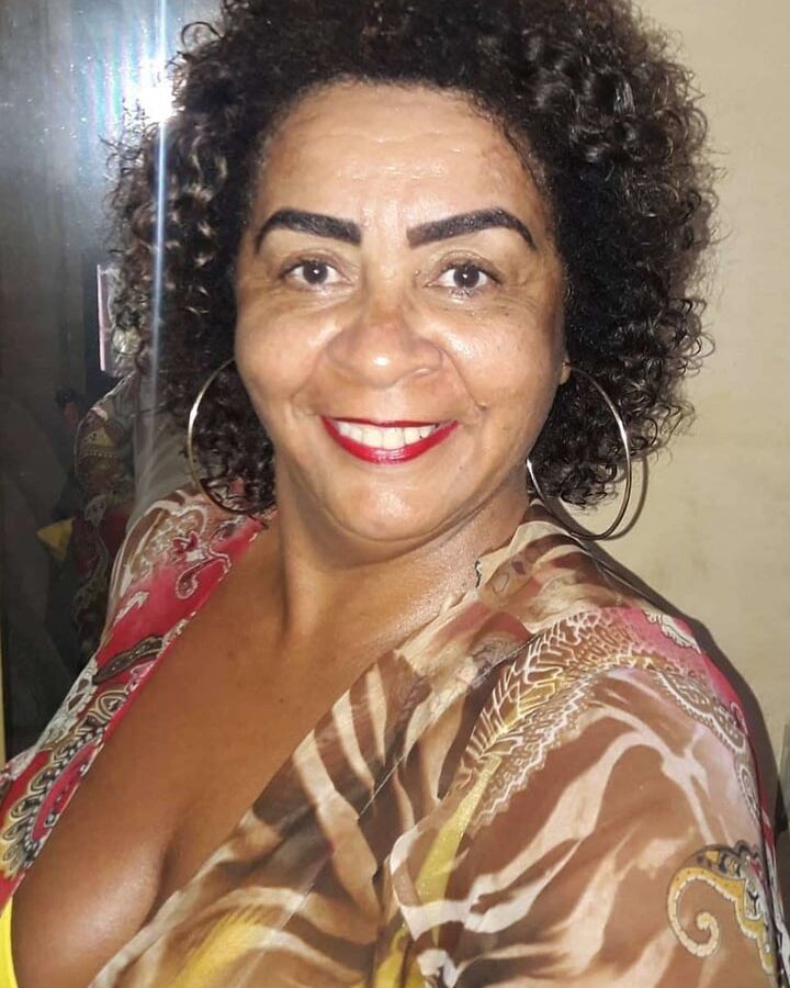 Black Granny is the Best Friends ()