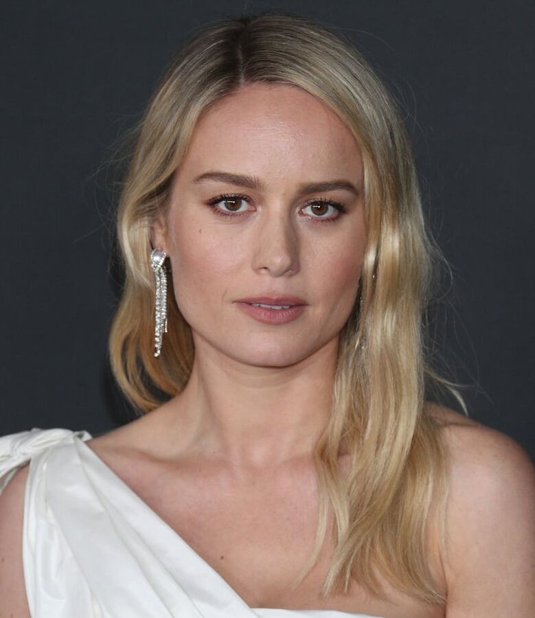 Sexy Brie Larson - Feb nd &;