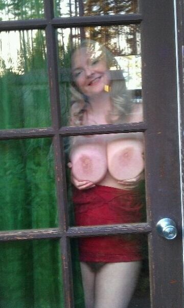 Boobs &amp; Glass
