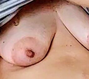 Saggy bbw tits