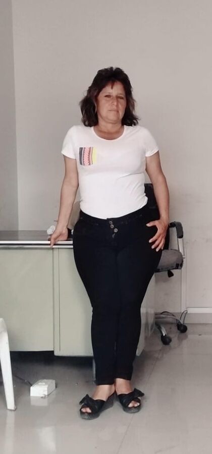 Olenka madura caderona mega culote