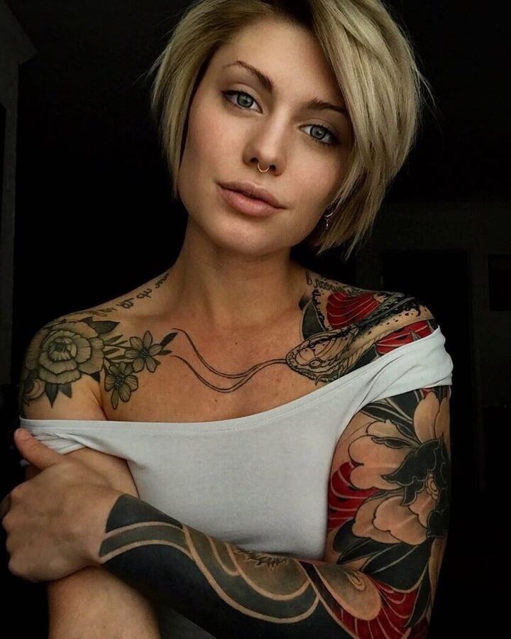 Safira Wulfsberg - Short Hair blowjob queen