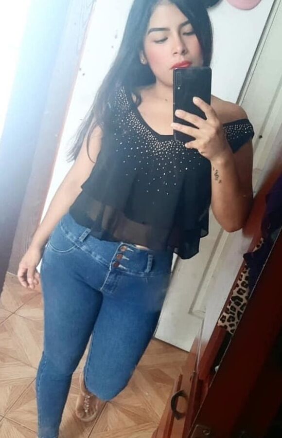 Fiorella, Peru (Vol.)