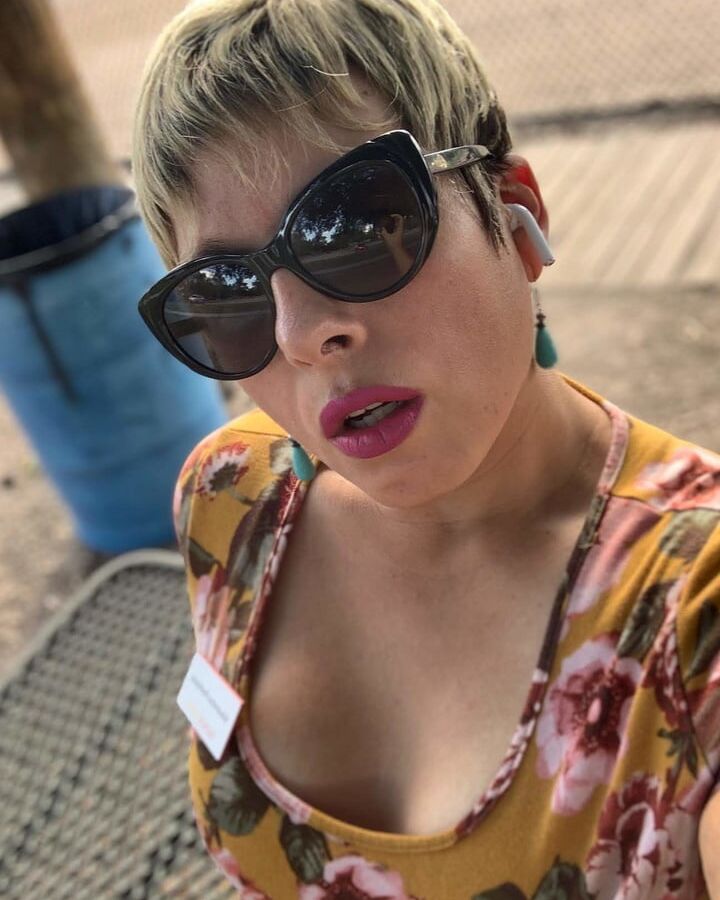 Insta Gilf