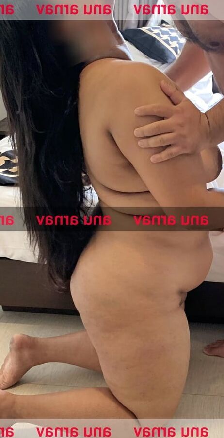 Desi Indian group threesome