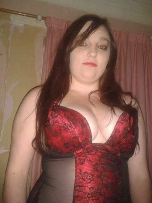 My Slutty Friend Natalie Loves Teasing me xx