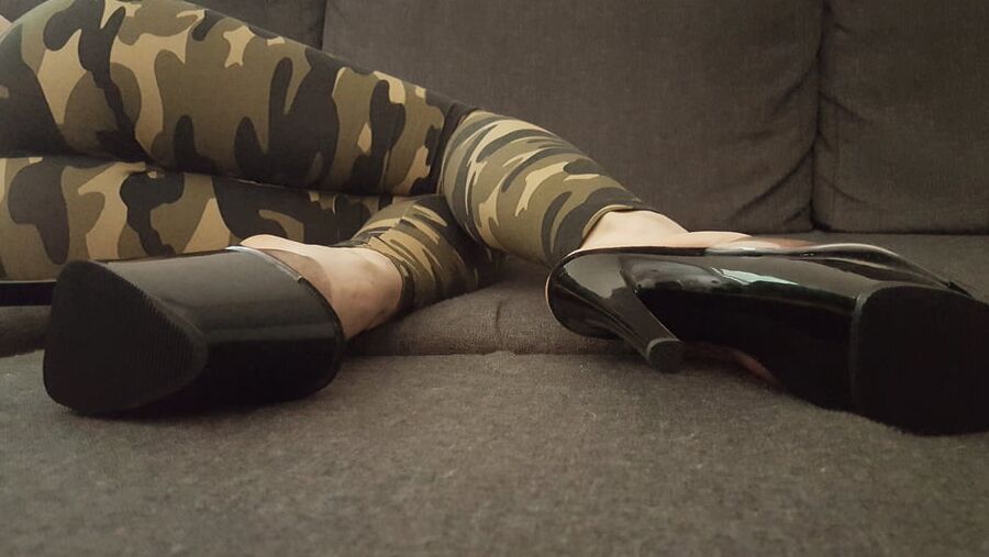 Platform Mules Heels &amp; camo leggings (fuck me shoes)