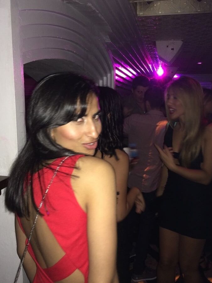 Low Resolution Pics of Slut