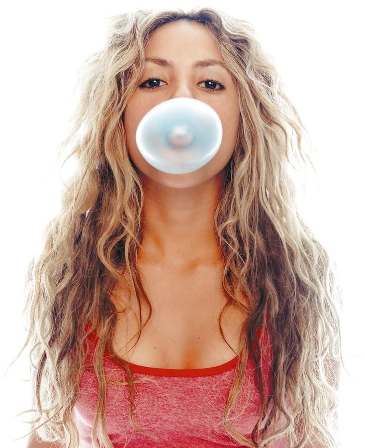 Shakira Fit As Fuck