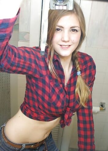 Selfie sluts