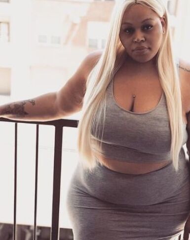 Hourglass sexy BBW