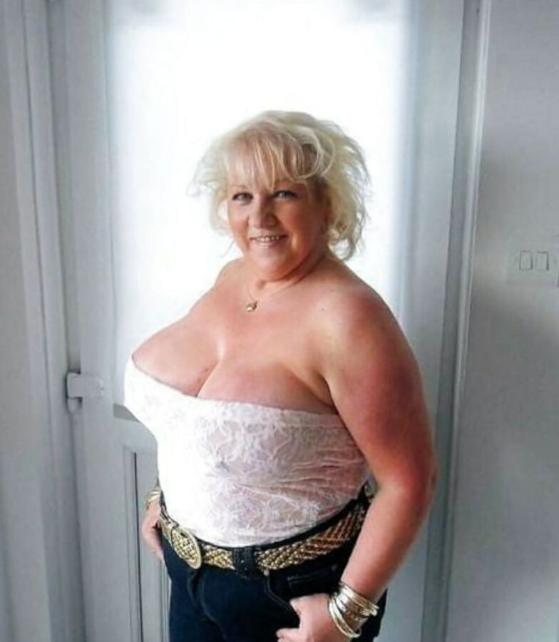 MILF Mature for Young Boys