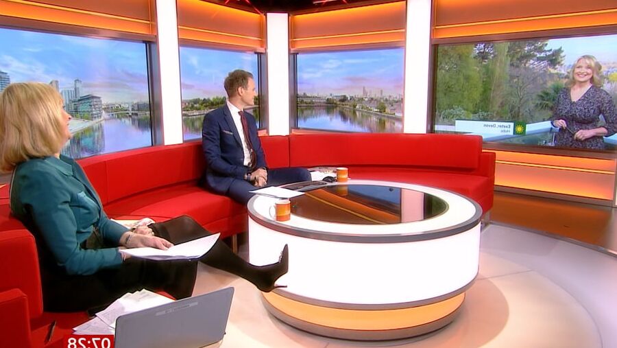 Louise Minchin In Black Tights