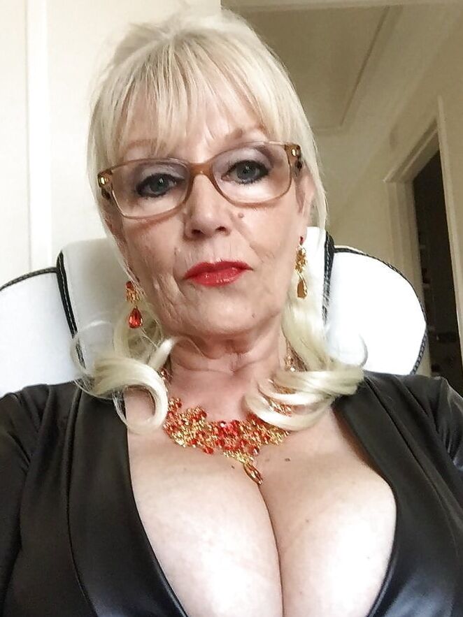 GREAT TITS