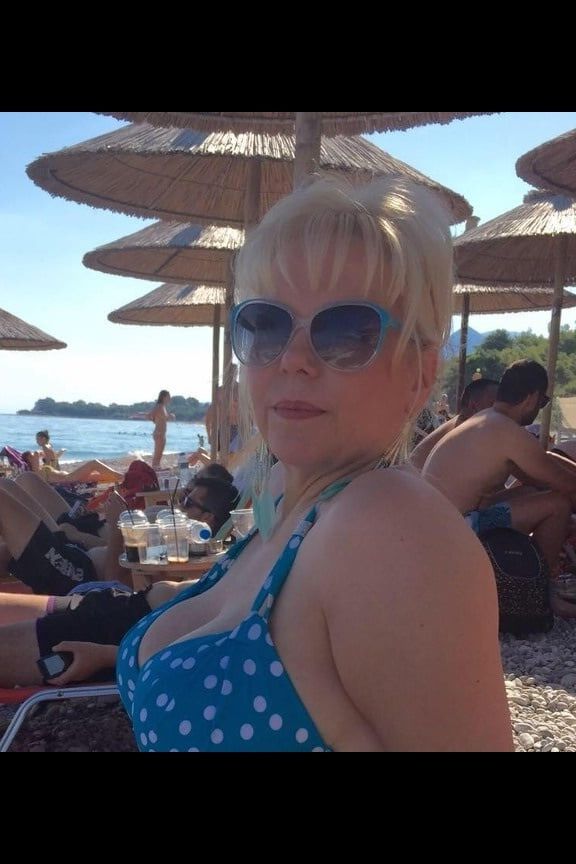 UK MARRIED SLUT THAT I FUCK IN GREECE EVERY SUMMER