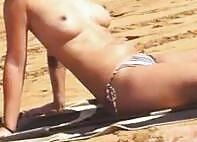 acarisiando las tetas yel toto de miesposa