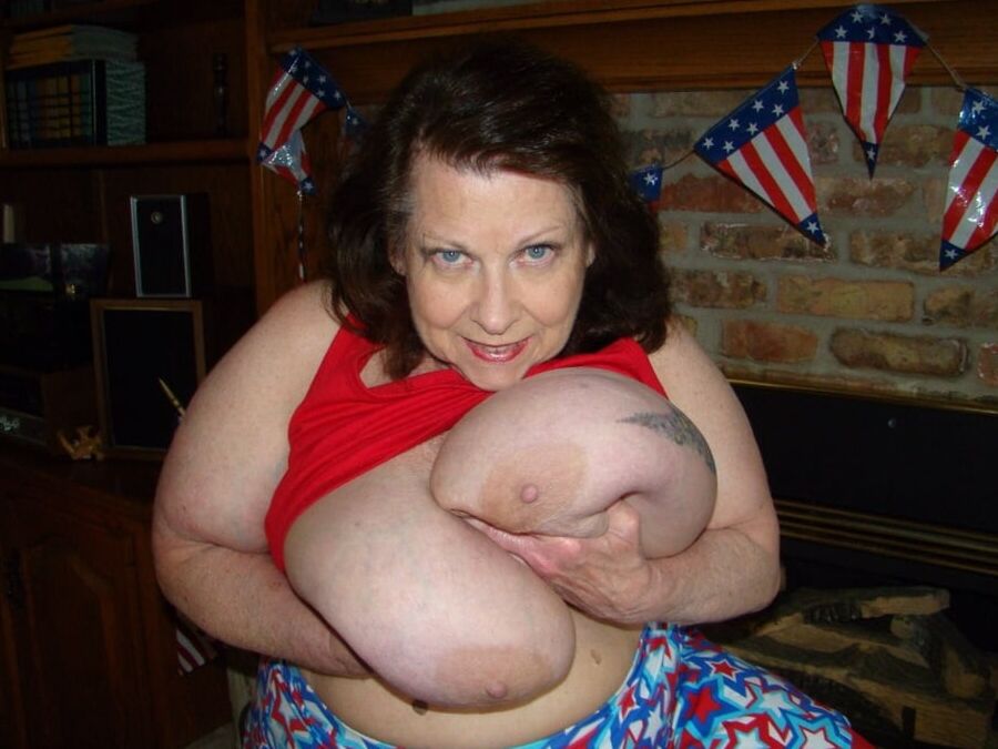Hoodyman SSBBW . Hoodyman SSBBW collection .