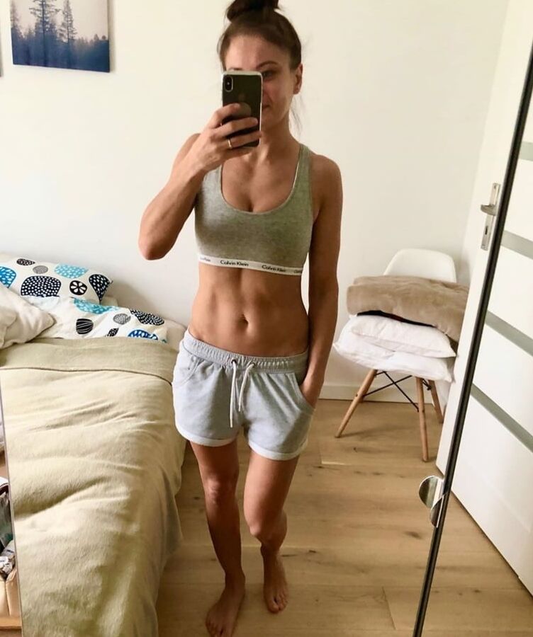 Karolina Kowalkiewicz Polish Sexy Mma Fighter
