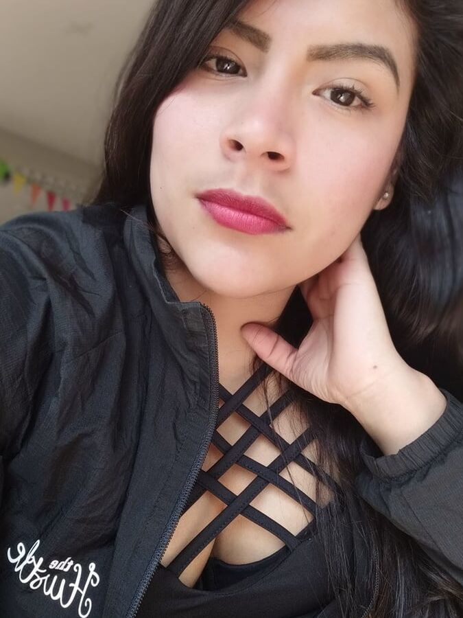 Fiorella, Peru (Vol.)