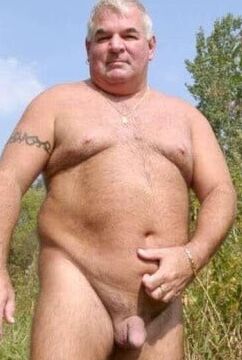 OLD MAN AND VERY SMALL COCK AND BEACH