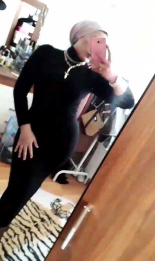 Hot Hijab Girls