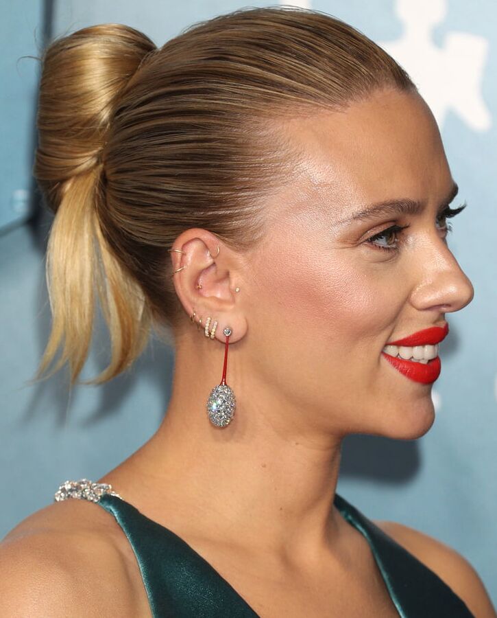 Sexy Scarlett - Jan &;