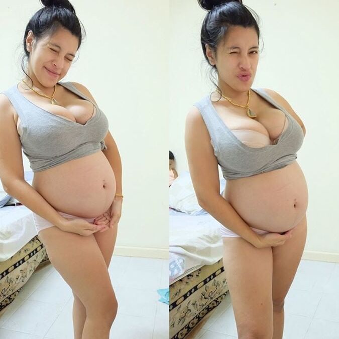 Big tits mom