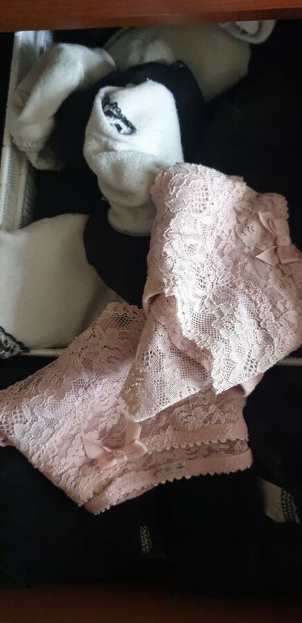 Friends hot panties