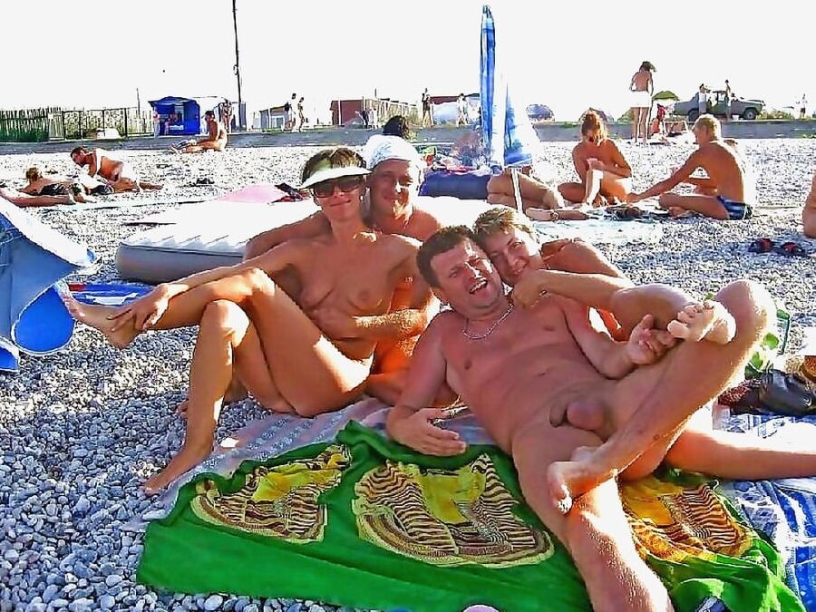 Beach flashing