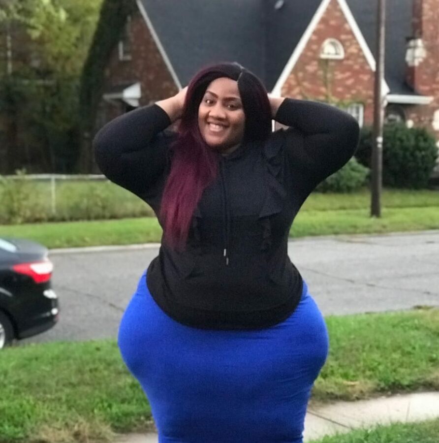 Random Tits and Ass