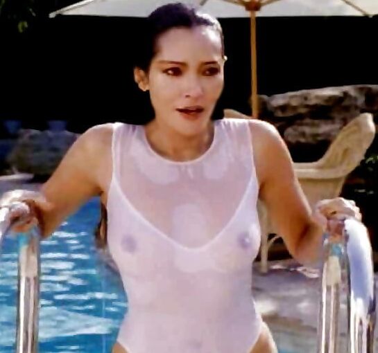 Barbara Carrera