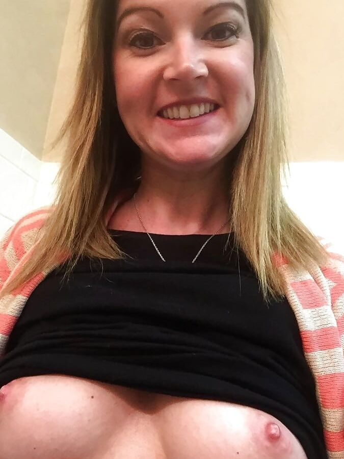 sexy mom