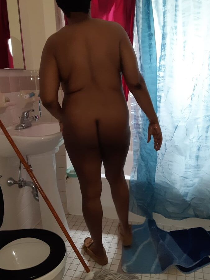 NAKED MOM Morning