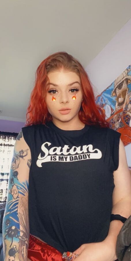 Famous Redhead Fired Mechanic - Kirsten Vaughn