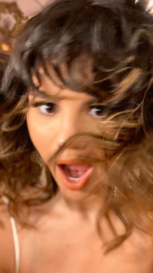 SELENA GOMEZ NEWS !!!