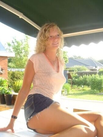 SGirl_Christine